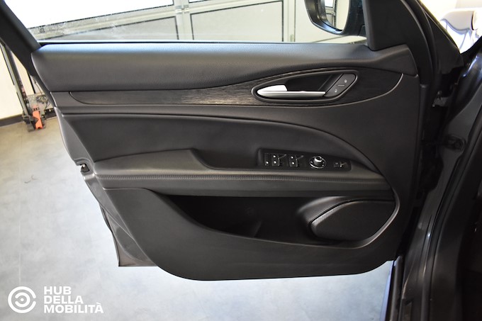 ALFA ROMEO Stelvio 2.2 Turbodiesel 210 CV AT8 Q4 Super